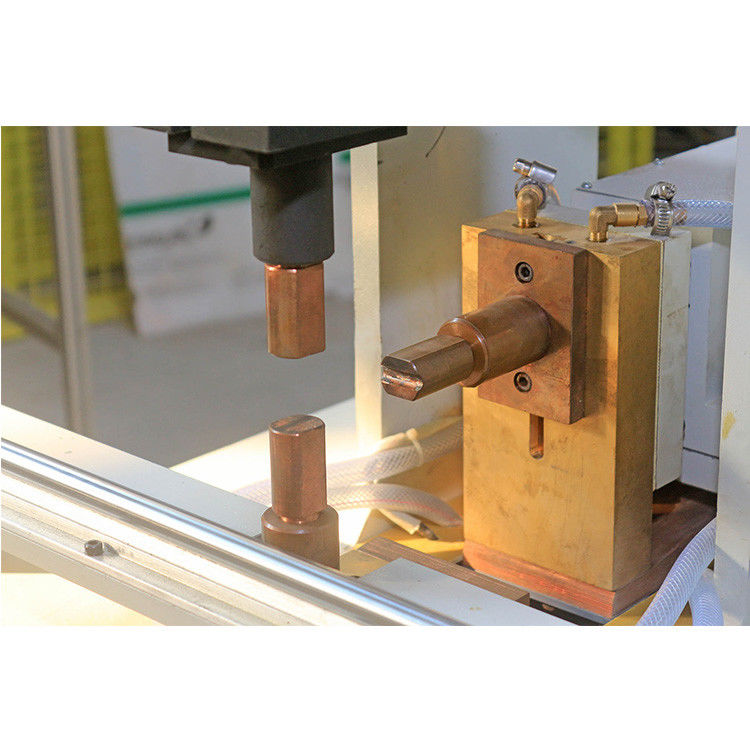 Máy hàn T-Butt khung hai đầu để hàn T-Butt Wire Profile Of Wire Basket Or Wire Shelf
