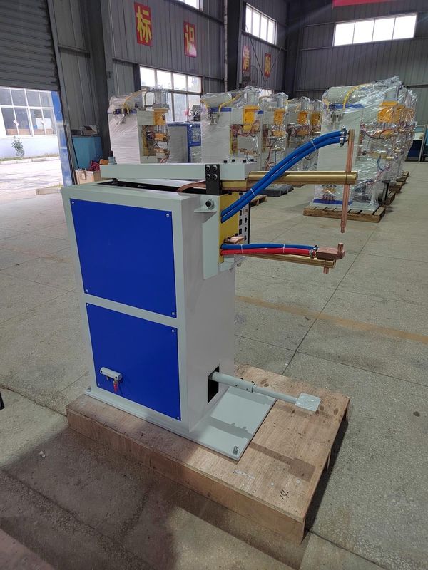Máy hàn điểm 18KA được vận hành bằng chân đạp cho các sản phẩm dây sắt